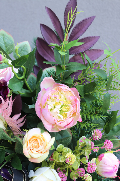 Geritera, wiązanka nagrobna z kokardą