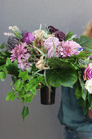 Nefura, spływający bukiet nagrobny we wkładzie, wym.42x105cm