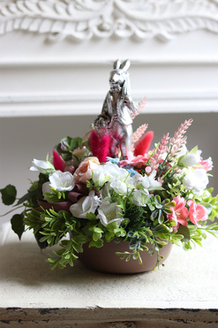 kompozycja stroik wielkanocny, Zajączek z Parasolem 2, wym.24x30cm 