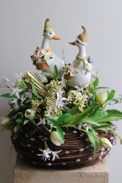 OD RĘKI Kaczy Puch, stroik wielkanocny z kaczuszkami, wys.46cm