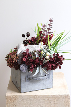 OD RĘKI Kaczuszka, sielski stroik wielkanocny, wym.30x36x26cm