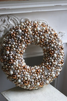 Shining Deluxe Gold, świąteczny wianek z bombek