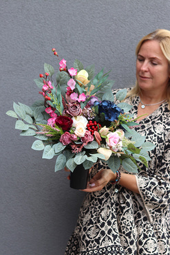 Wspomnienia Jerrete, bukiet nagrobny we wkładzie, dł.53cm 