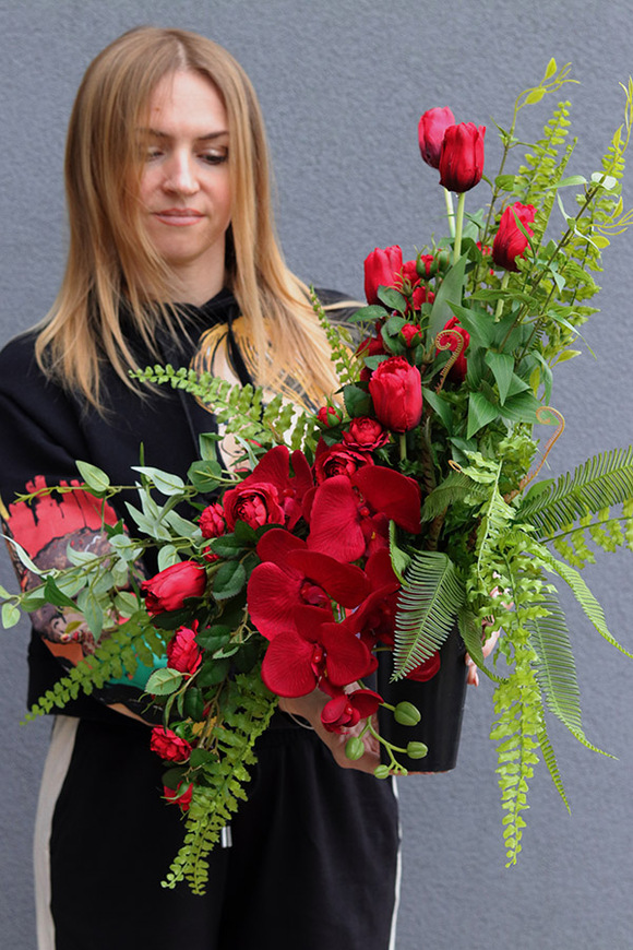 Carmina, bukiet nagrobny ze storczykiem