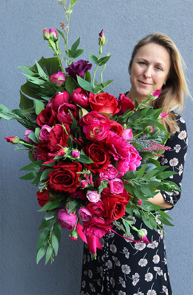 Yrena Fuksja, ciemno-różowy bukiet nagrobny, dł.70cm