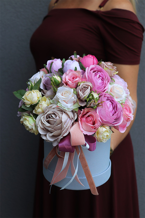 Cecilla 2, uroczy welurowy flowerbox