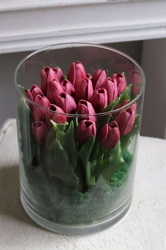 Glasso Menato, różowe tulipany w szkle