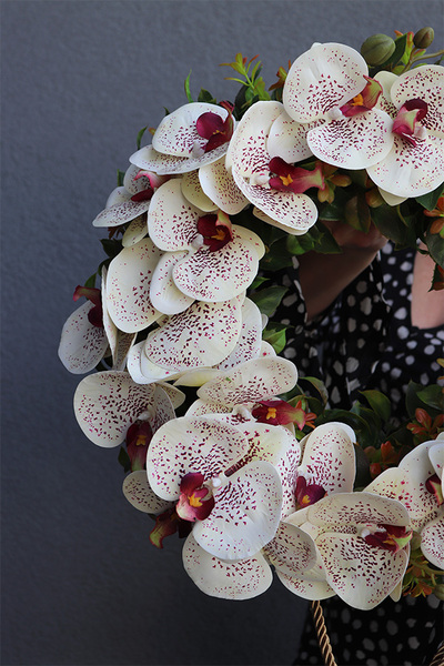 asymetryczny wianek z chwostem, Orchidelia Hefda, śr.42cm