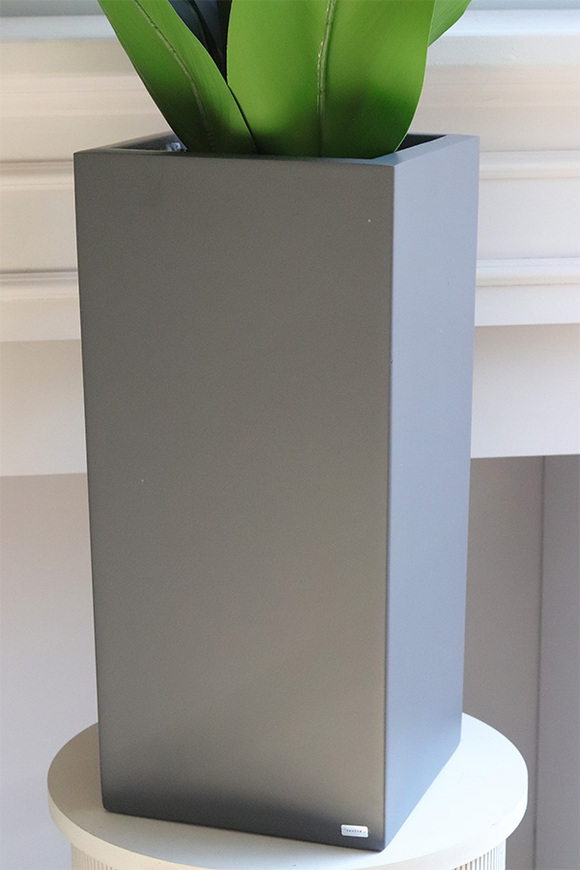 Strelicja Fiberlass, egzotyczna dekoracja podłogowa