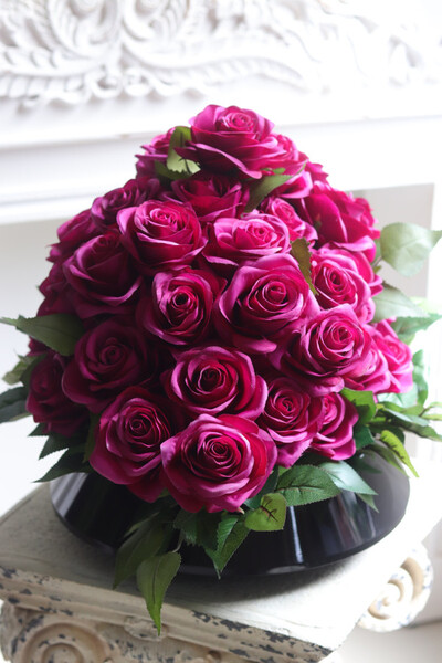 Amarant Roses, kompozycja nagrobna w naczyniu