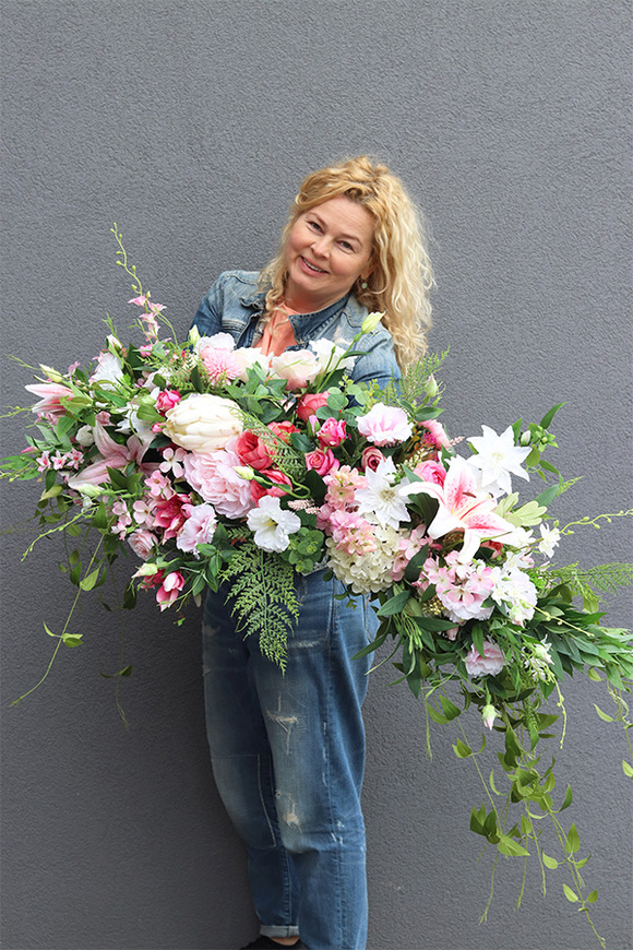 Malediwy Pink, różowa girlanda na stół, dł.140cm 