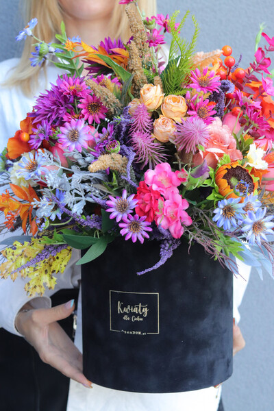 Jesienny Dom Krysi, welurowy flowerbox jesienny