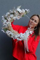 Subtelle Lilano, wianek na obręczy z jabłonką