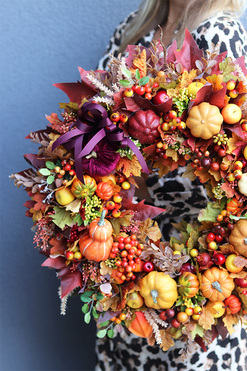 Bravissimo 3, jesienny wianek z pięknymi dodatkami, śr.54cm