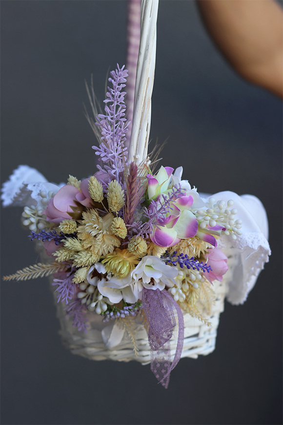 dekorowany koszyczek wielkanocny, Cedria