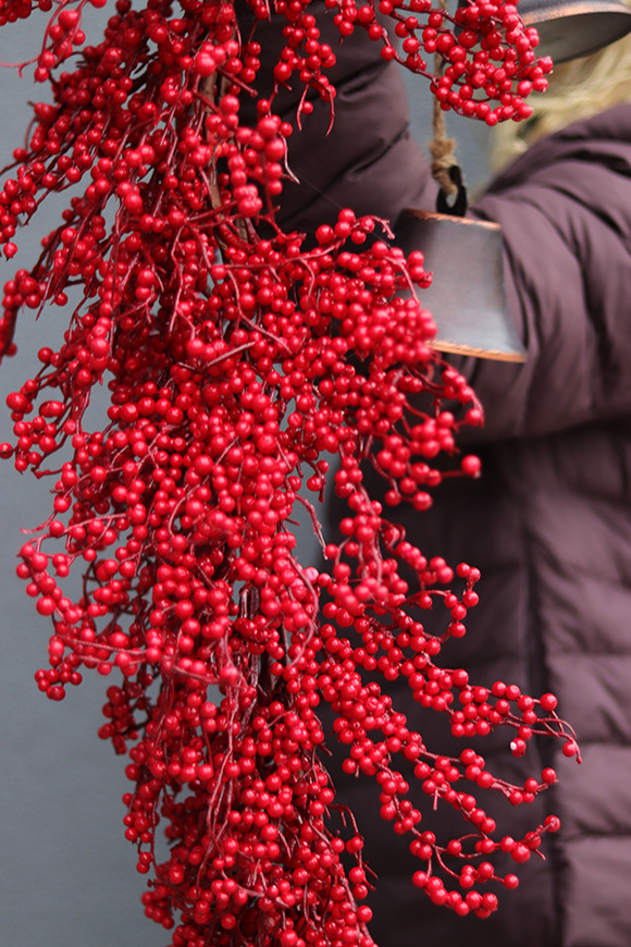 Czerwona Zima, girlanda z owoców, dł.110cm