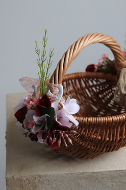 OD RĘKI Gluena, dekorowany koszyczek wielkanocny, wys.20cm 