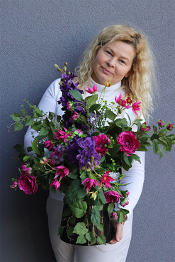 Mallesja, bukiet nagrobny we flakonie, wys.63cm 