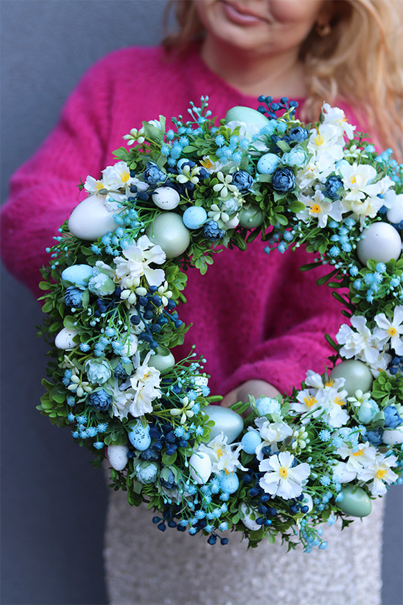 Wielkanocny Czar, wielkanocny wianek na drzwi z jajkami