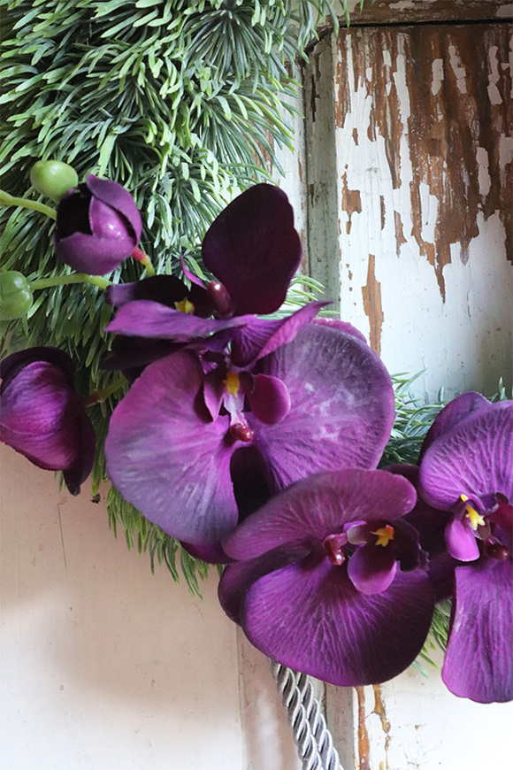 asymetryczny wianek z chwostem, Orchidelia Oberżyna, śr.42cm  