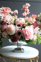 Anturium Lovita, różowa kompozycja kwiatowa w pucharze