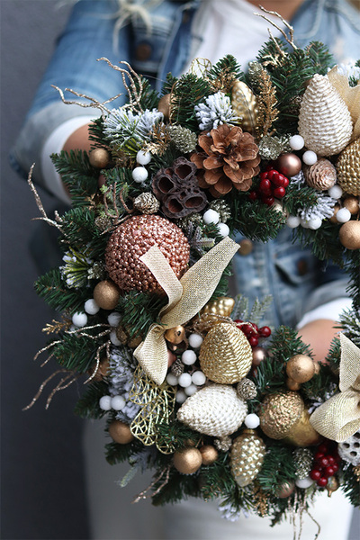 Golderisa 2, świąteczny wianek dekoracyjny