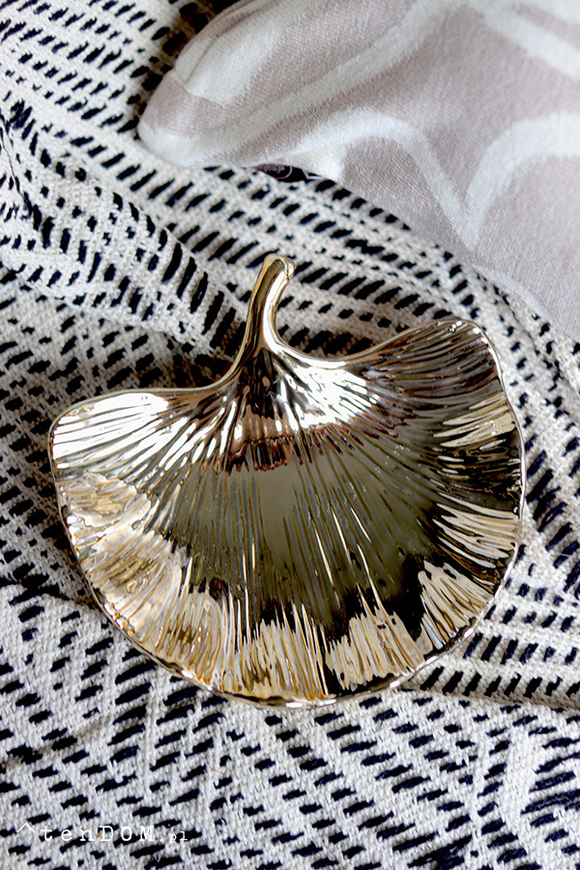 Ginko złota patera w kształcie liścia