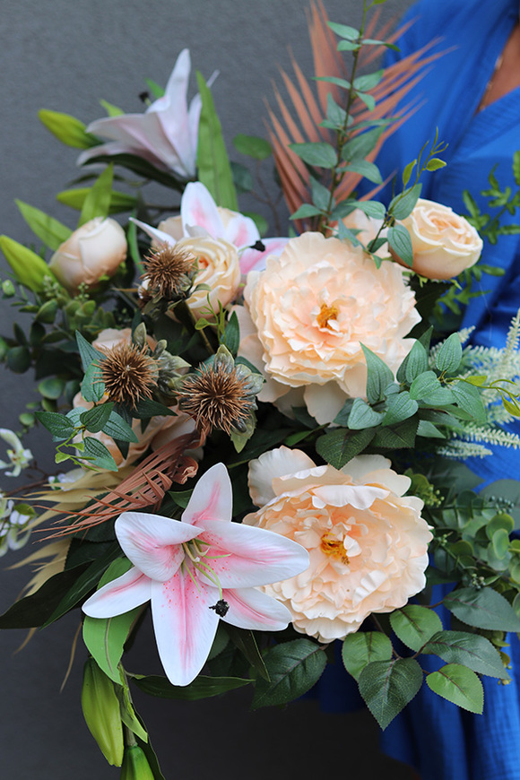 Idealia, pastelowa wiązanka nagrobna, dł.68cm