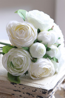 Ranunculus, bukiet kwiatów, biały