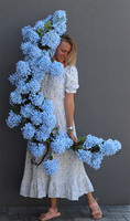 Blue Hydrangea, niebieska dekoracyjna girlanda z hortensji