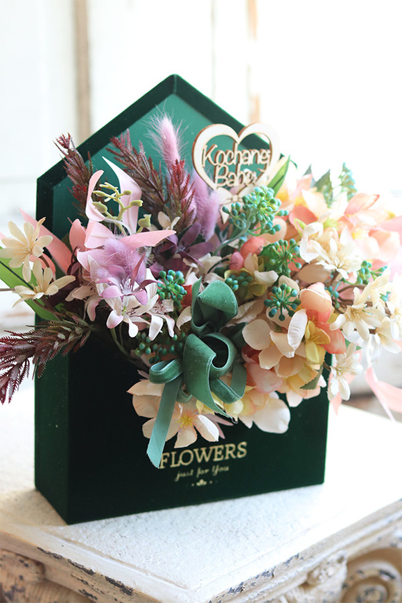 bardzo urocza koperta / flowerbox z życzeniami, Grimaldi, wym.30x38cm