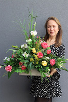 Gerris Yellow, kompozycja nagrobna w naczyniu, wym.70x79x50cm 