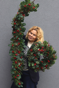 Pod Ostrokrzewem, świąteczny wianek dekoracyjny, śr.35cm