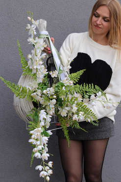 OD RĘKI  Biały Płomień, dekoracja nagrobna z lampionem, wys.65cm