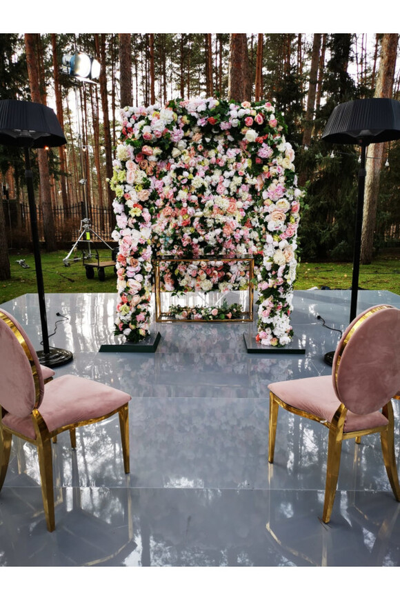 łuk kwiatowy, Maria Antonina