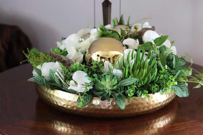 Goldenito Dekoria, kompozycja ze storczykiem w złotej misie, wym.29x54cm