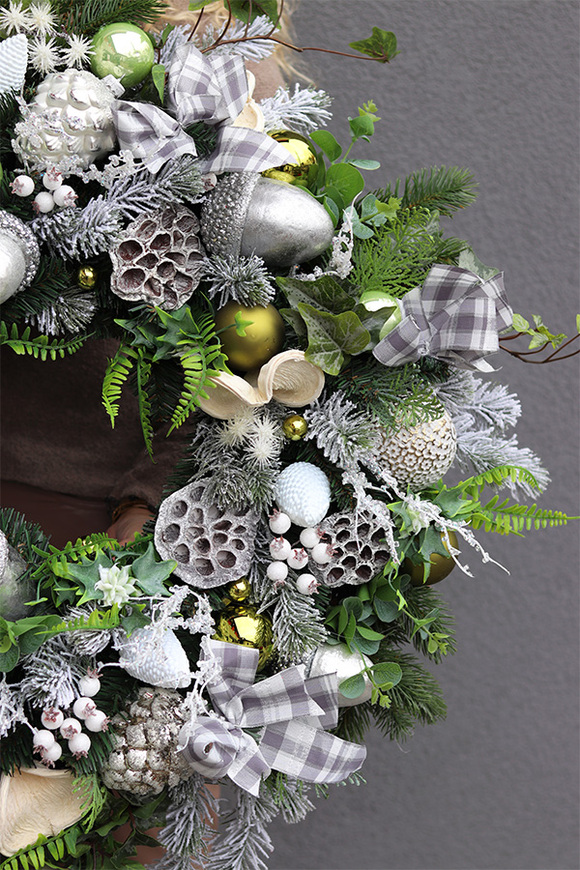 bożonarodzeniowy wianek do podwieszenia LED, Crista 2