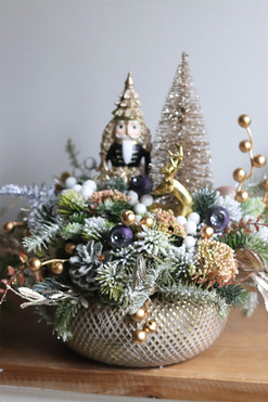 Christmas Eve, świąteczny stroik z dziadkiem w misie, wym.30x32cm