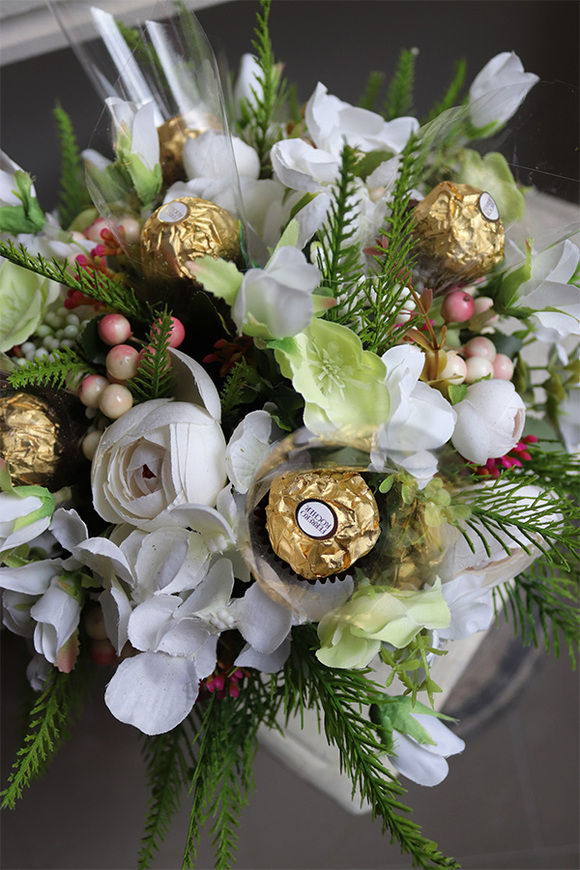 box / kompozycja flowerbox Neliasa Chocolate, wym.25x30cm