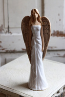 świąteczna figurka Anioł ceramiczny