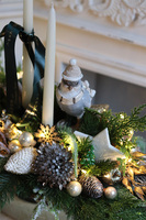 Monelia Glamour, świąteczny stroik z ptaszkiem	