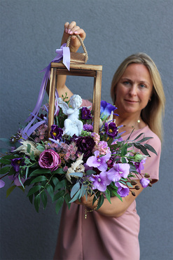 Angelo Garden Purple Wood, kompozycja nagrobna z lampionem, wys.53cm