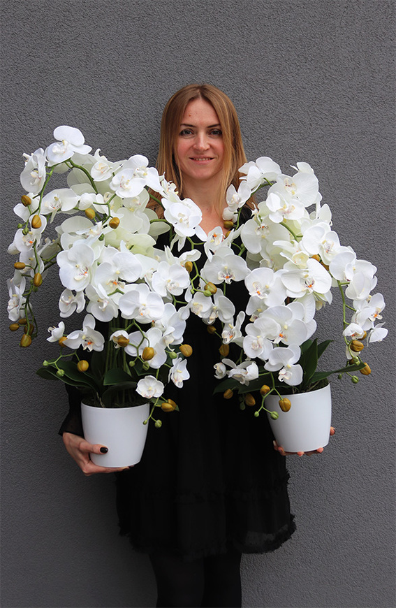 White House Mediolan 2, sztuczny storczyk w donicy