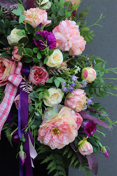 Anerela, wiązanka nagrobna