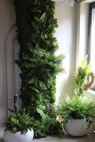 Greeneta, ścianka jednostronna ze sztucznych roślin