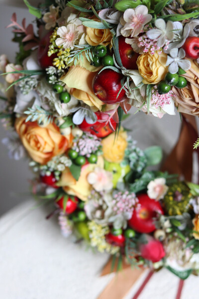 Gardenia, jesienny wianek na drzwi