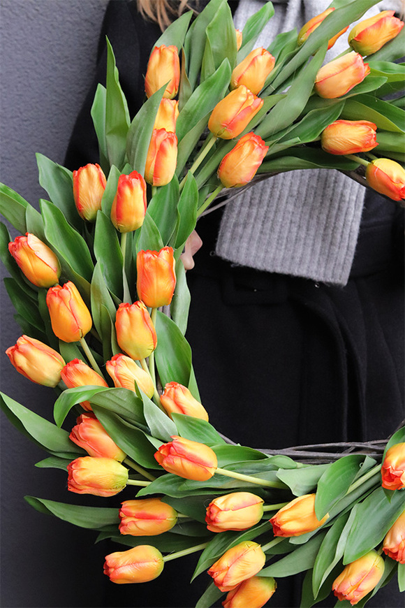Witaj Wiosno Deluxe Orange, wiosenny wianek z tulipanów