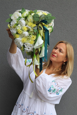 Kallena Roses, wieniec nagrobny w kształcie serca, wym.18x35x35cm