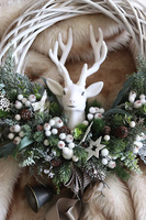 Scandi Laponia 2, świąteczny wianek z reniferem