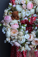 Słodkie Misie Teddy 2, uroczy wianek na drzwi z kokardą